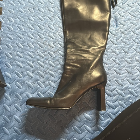 BCBG black boots - Picture 5 of 8